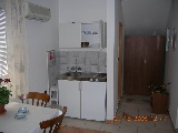 Studio S4.